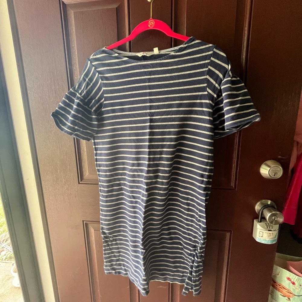 Vineyard Vines Bell sleeve T-shirt dress